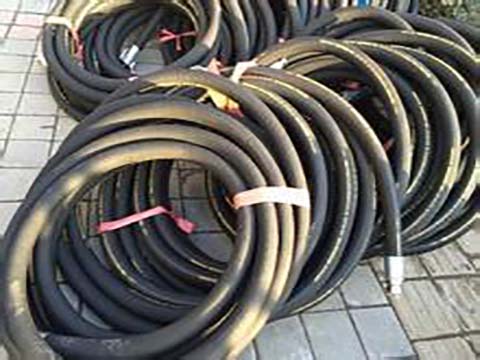 The Impact of Steel Wire Layers on Hydraulic Hose Pressure